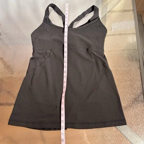 Lululemon Tank Top Womens 8 No Size Tag Athleisure Built In Bra Sport Gym Casual - Picture 4 of 4